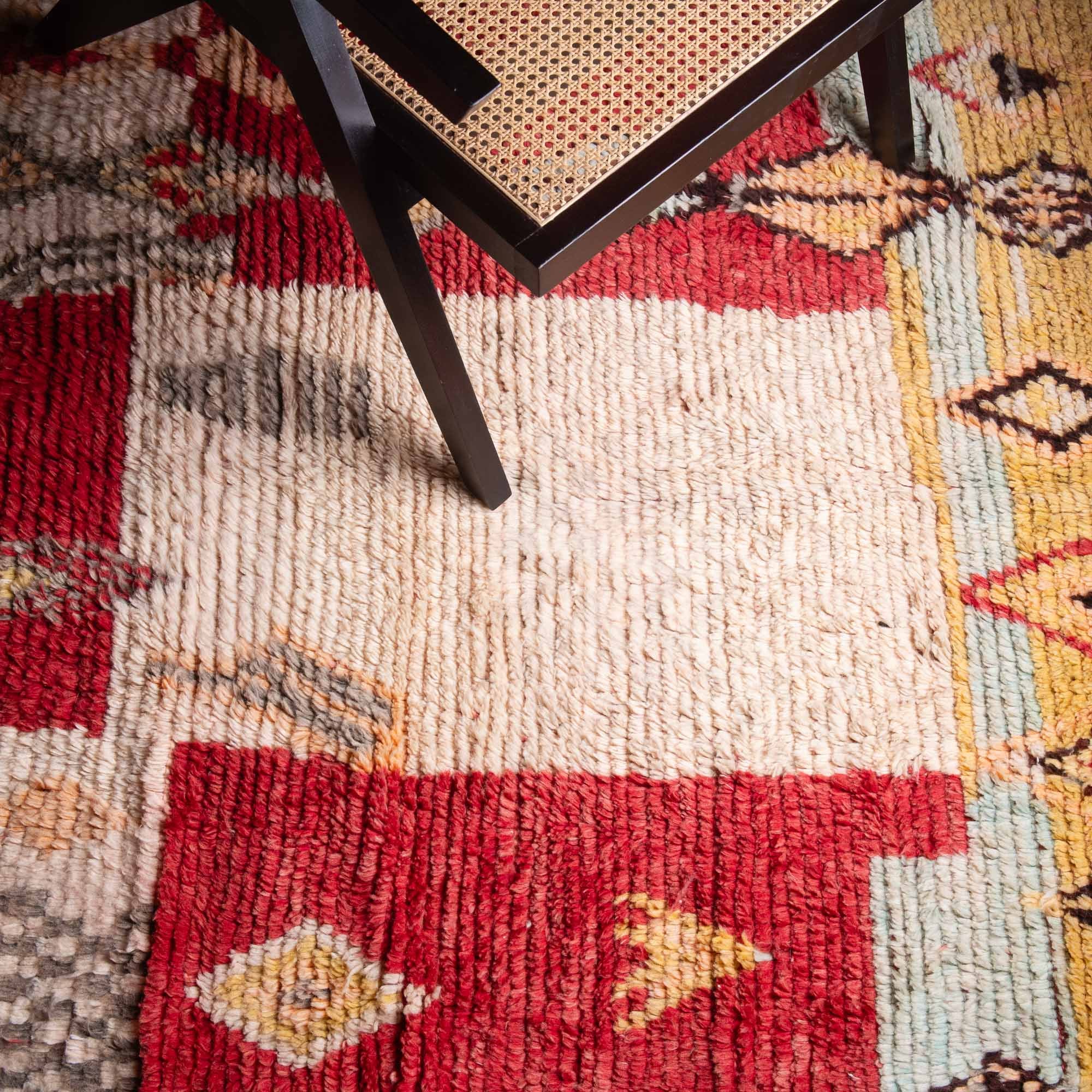 Menzel - vintage boujad rug