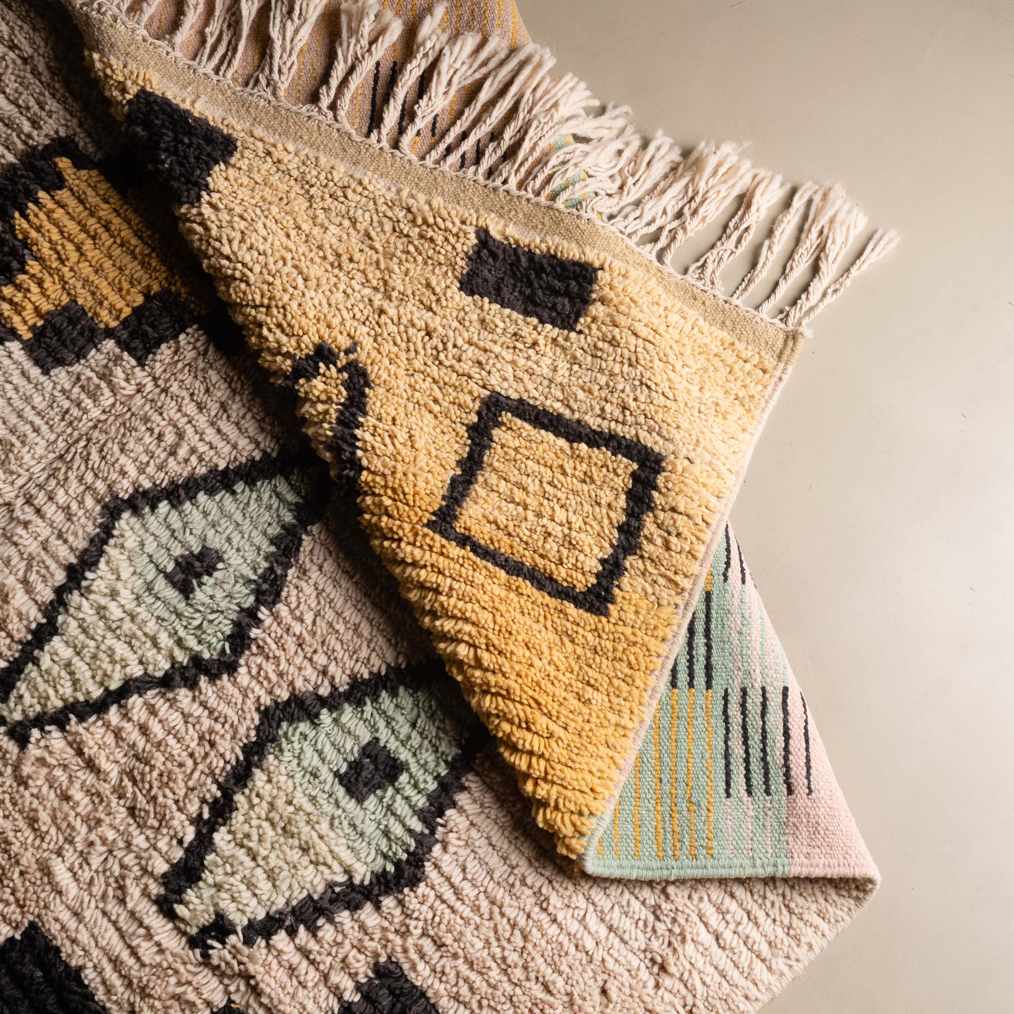 Wafi - vintage boujad rug