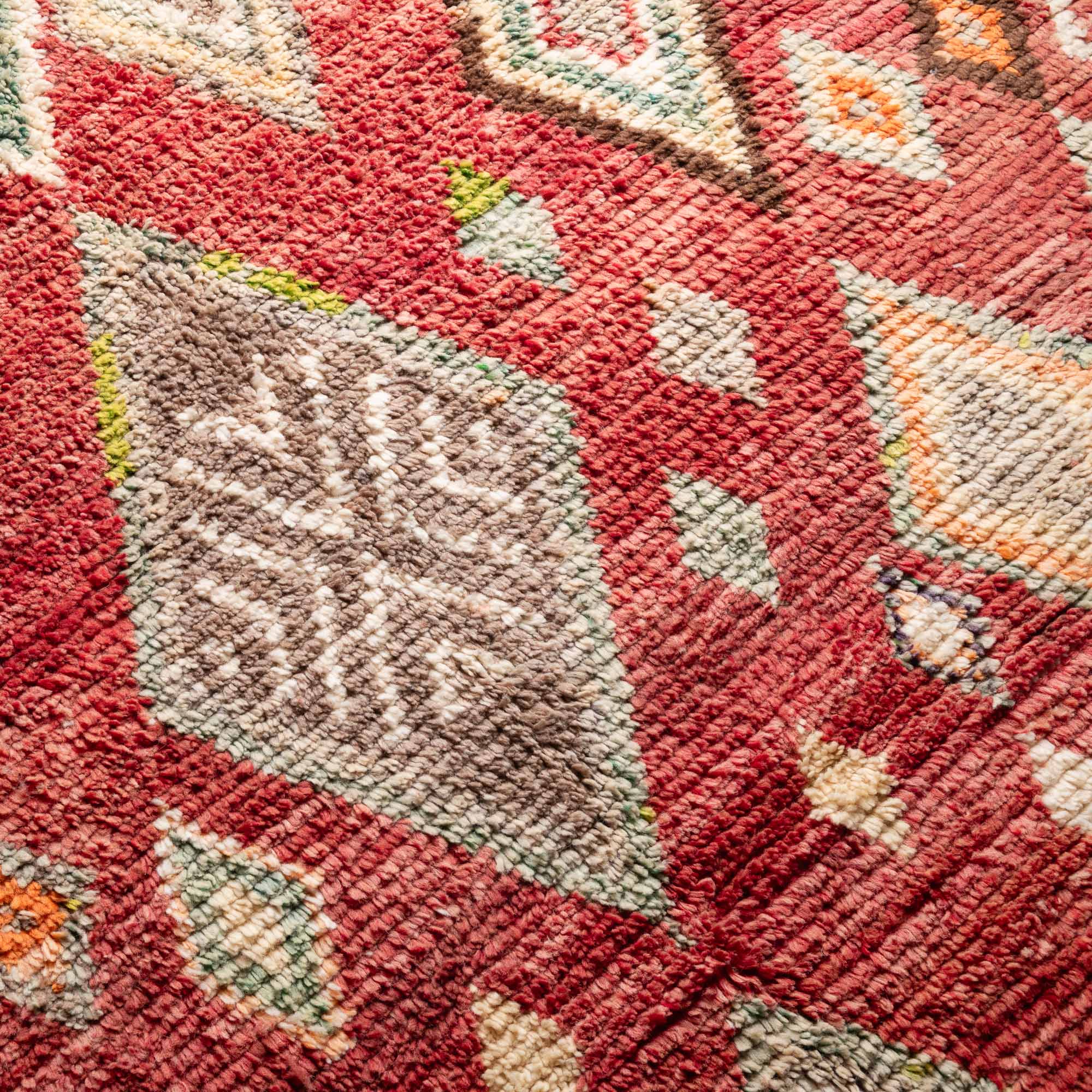 Termoss - vintage boujad rug