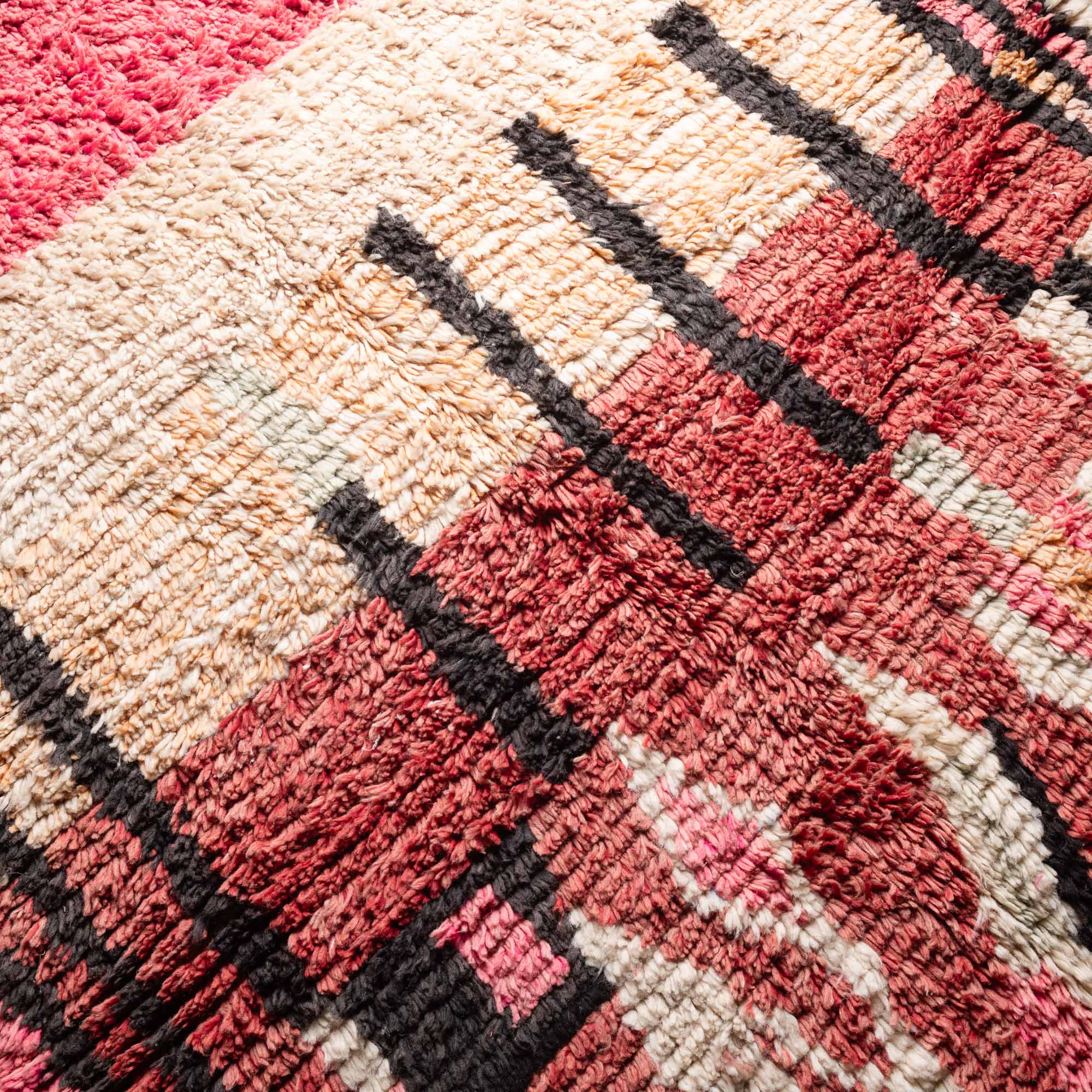Sadoq - vintage boujad rug