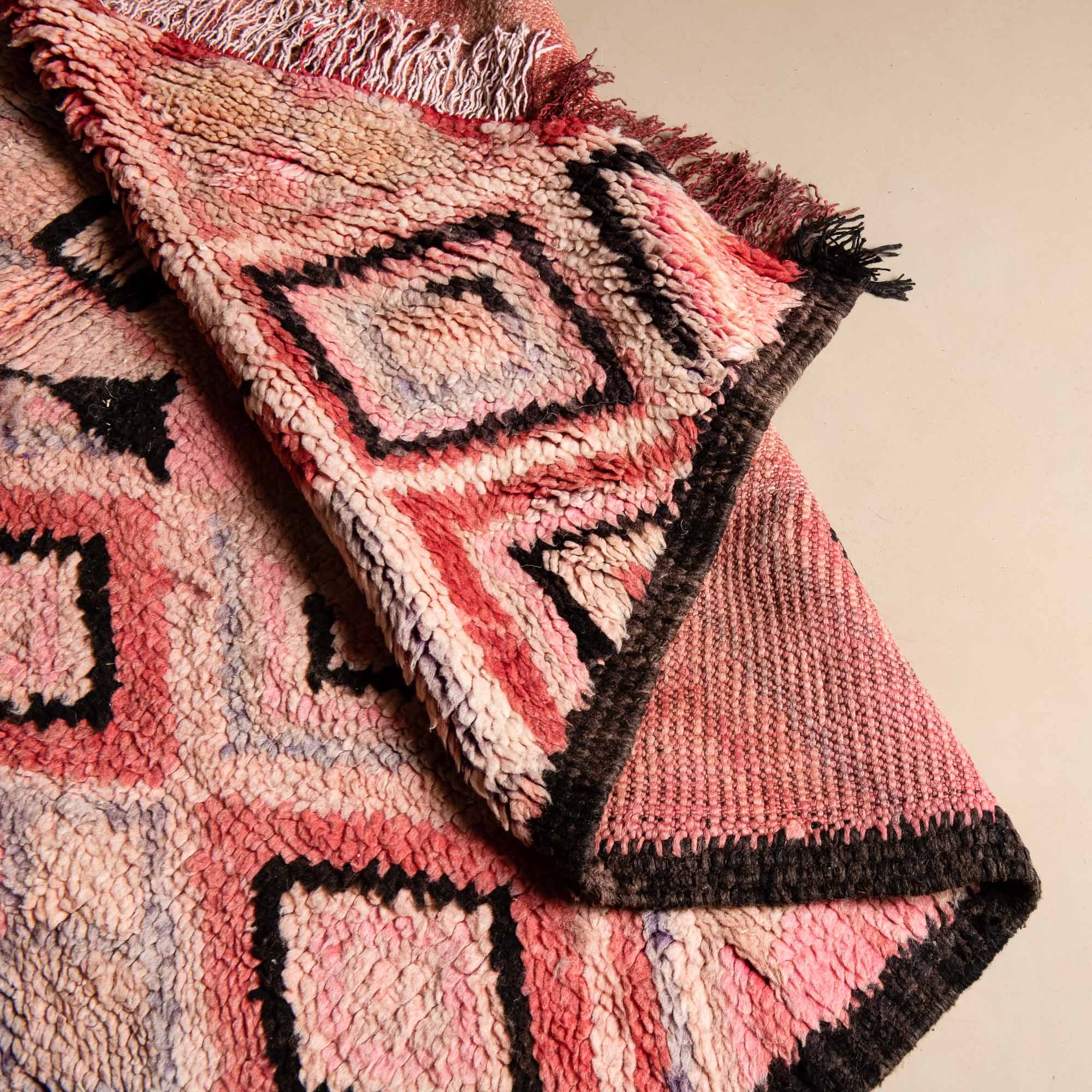 Zayar - vintage boujad rug