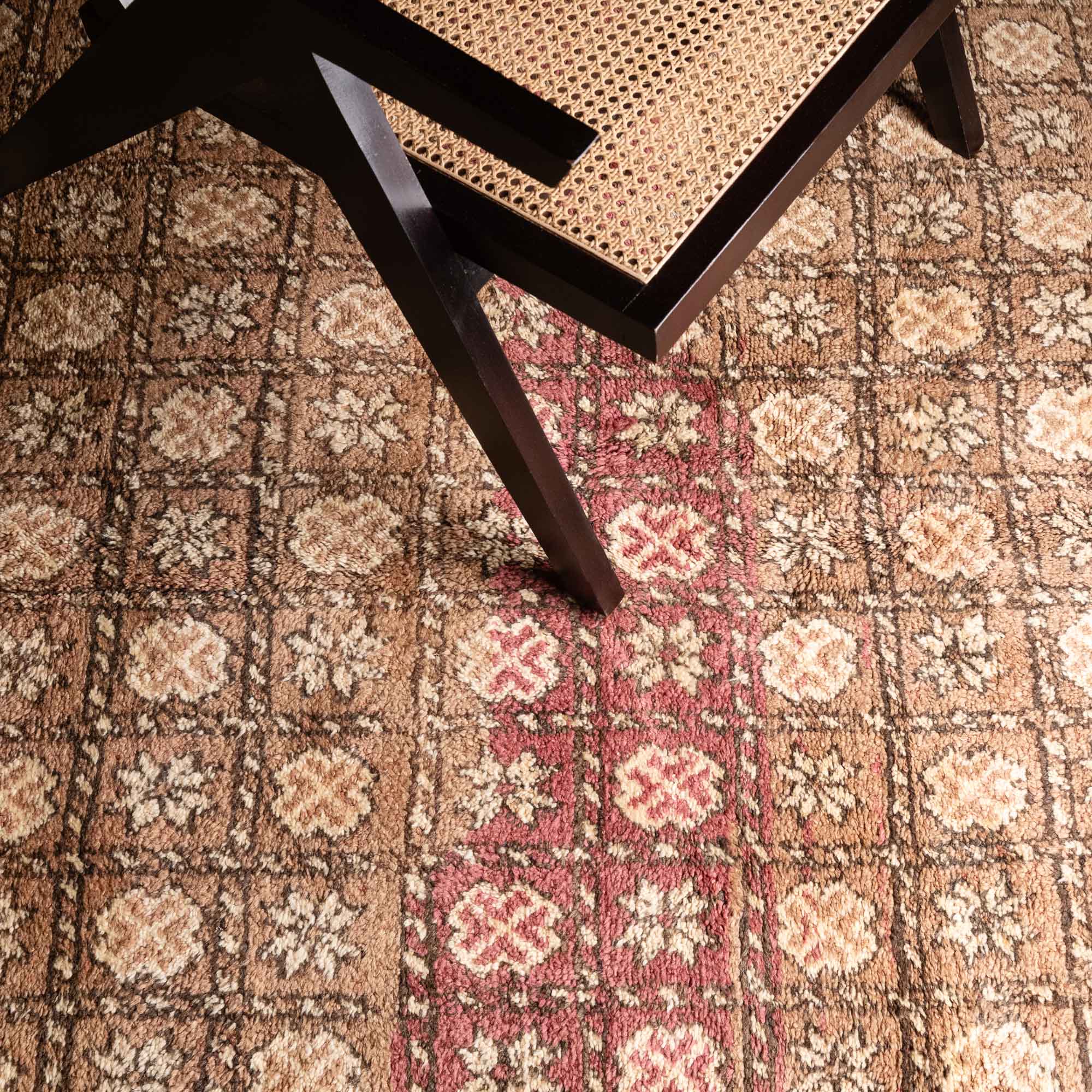 Ratiba - vintage boujad rug