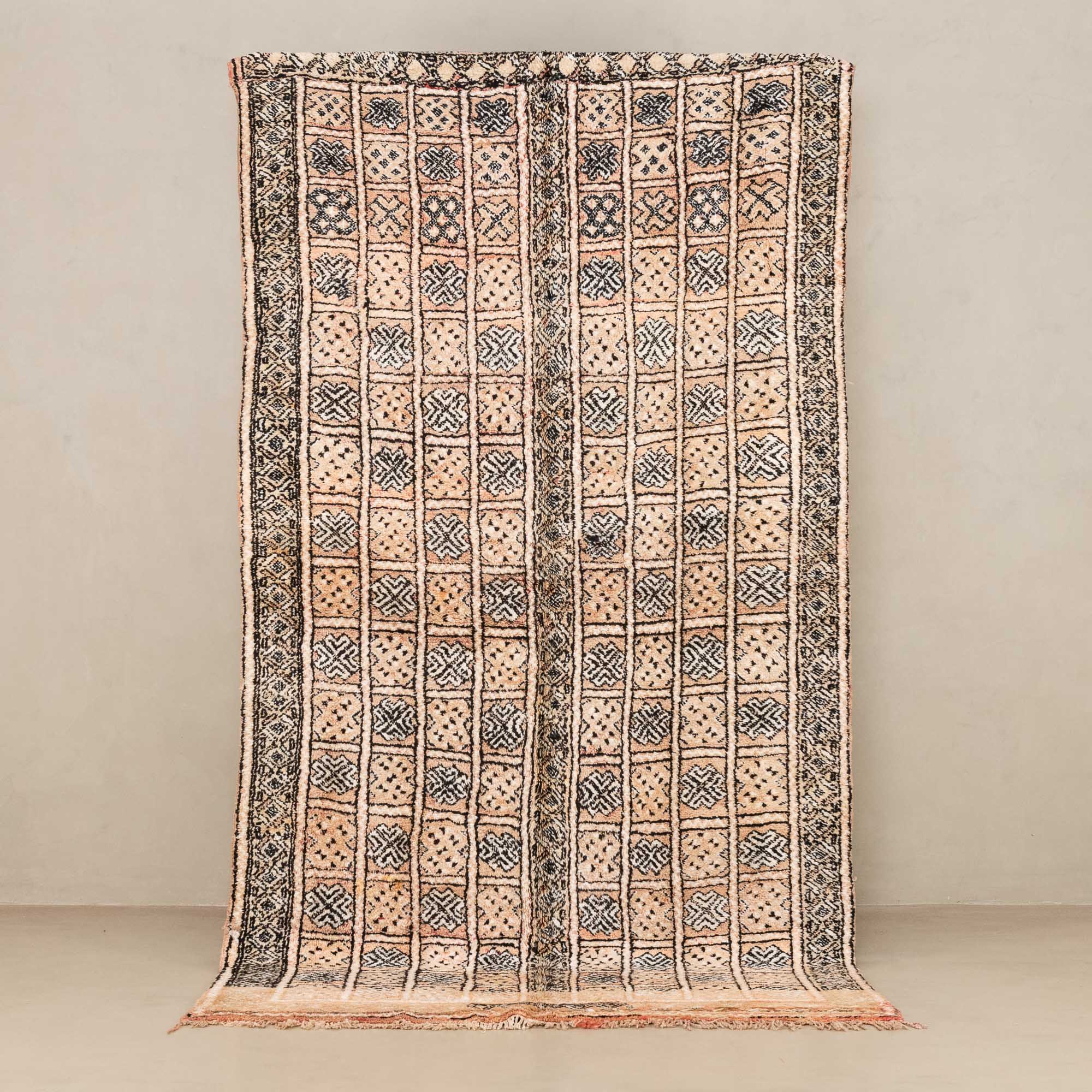 Salman - vintage boujad rug