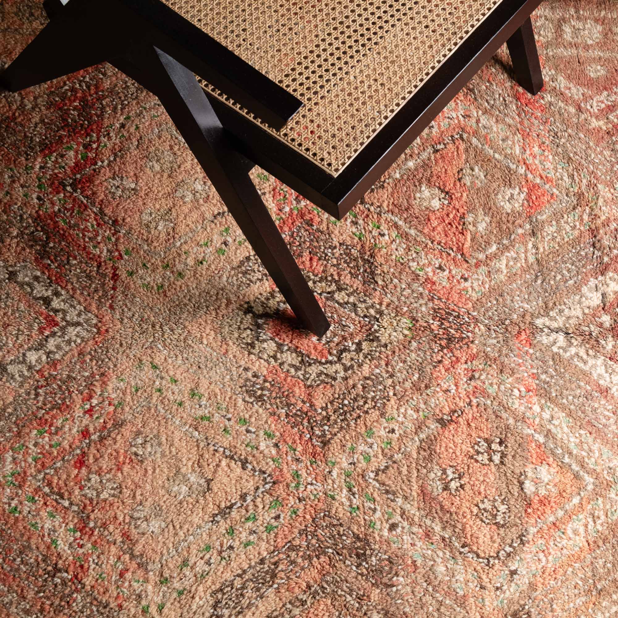 Hala - vintage boujad rug