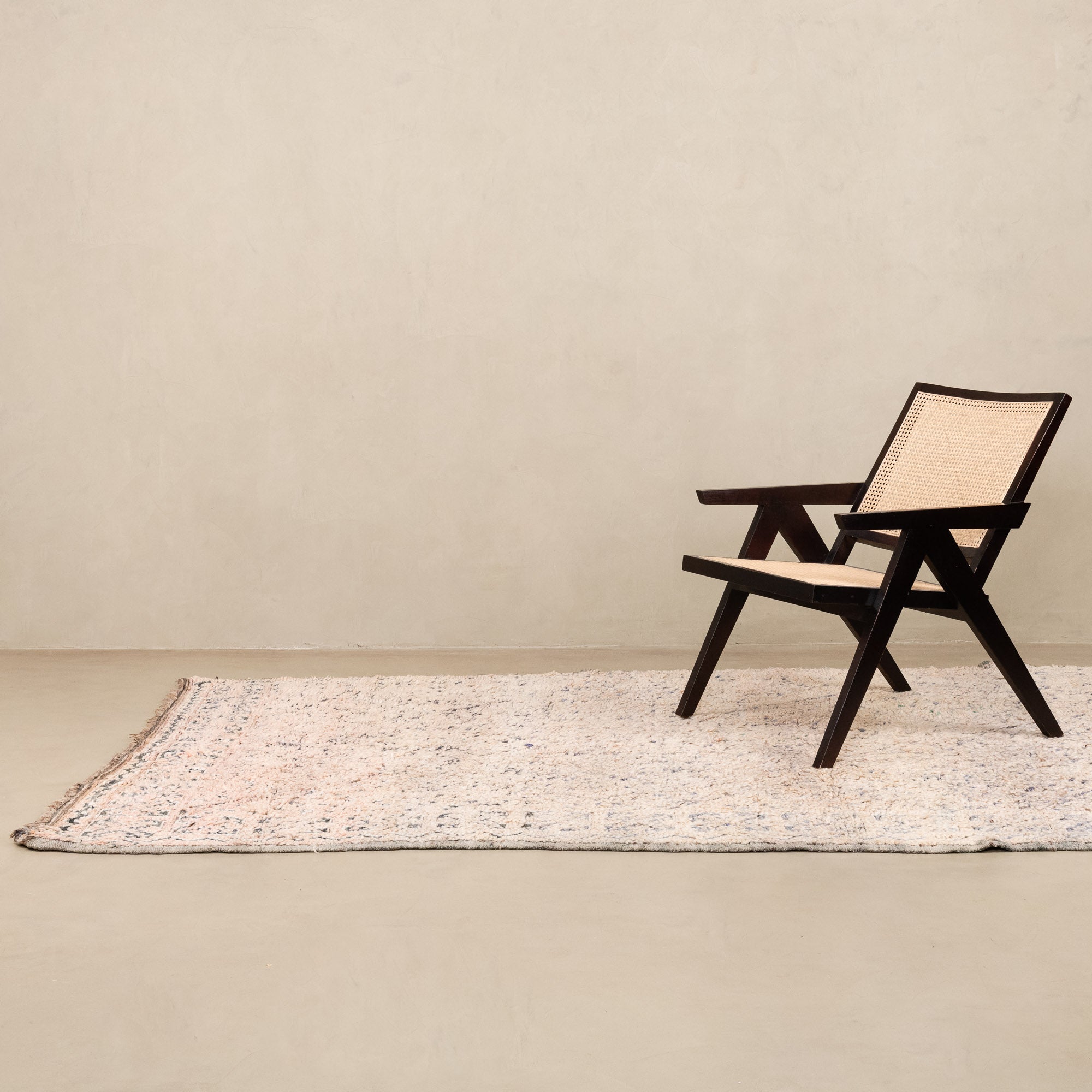 Rabiaa - vintage beni mguild rug