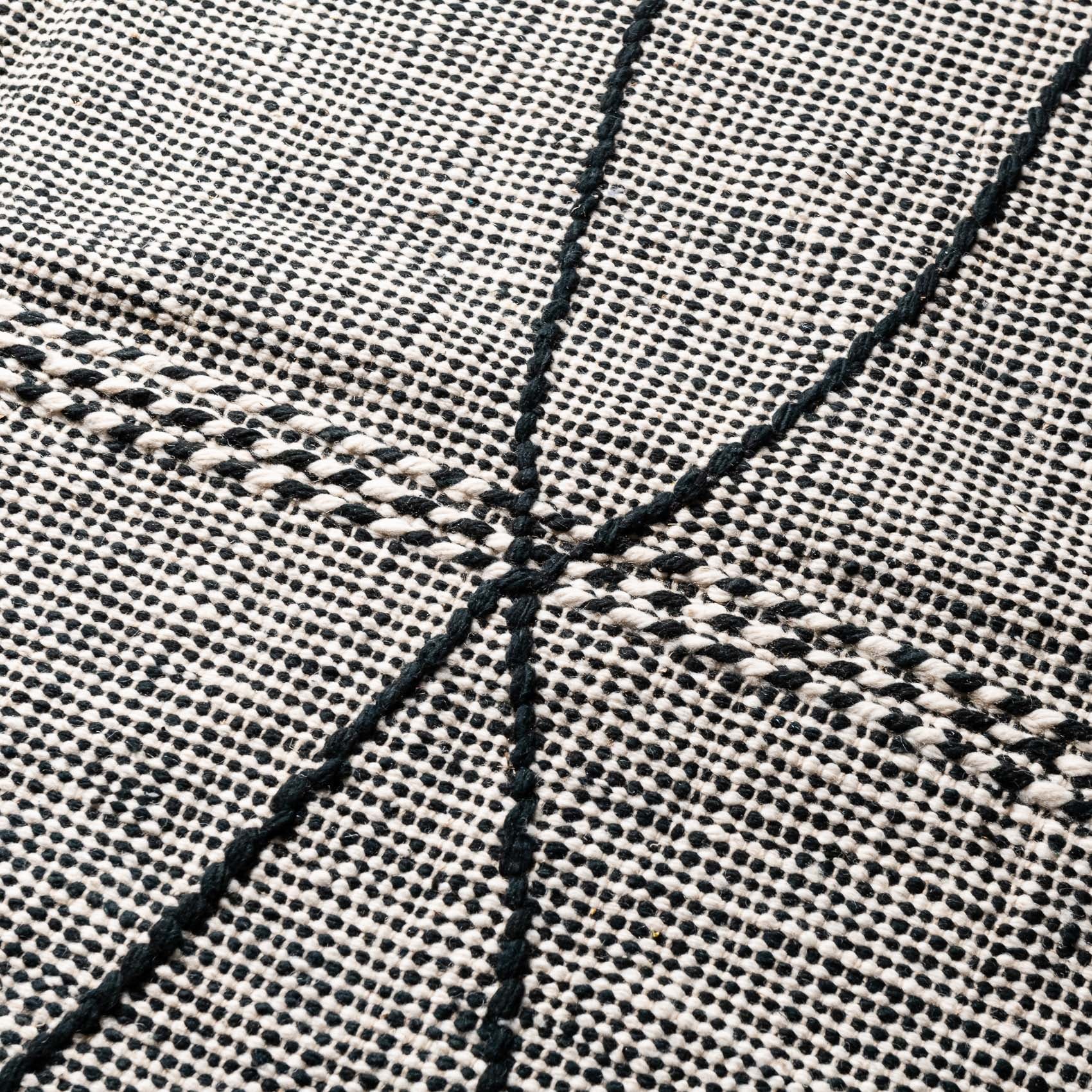 Huda - Taznakht kilim rug