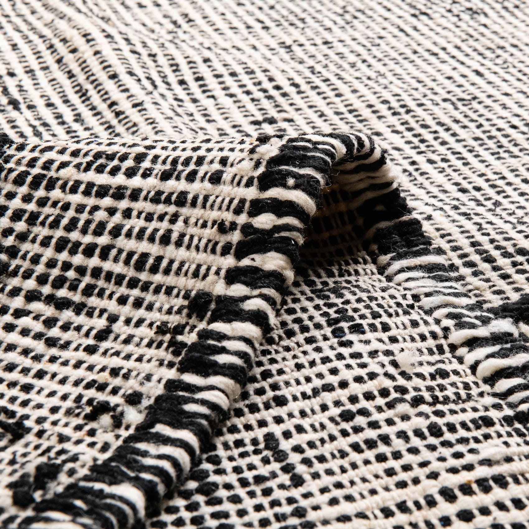 Tamuda - Taznakht kilim rug