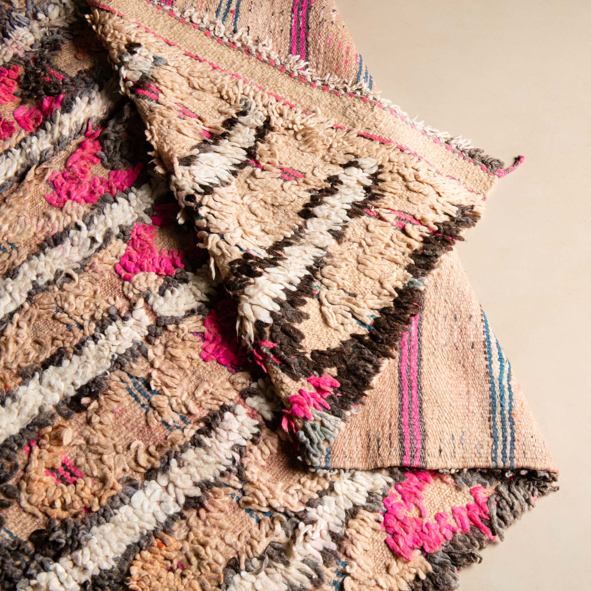 Bakezda - vintage boujad rug